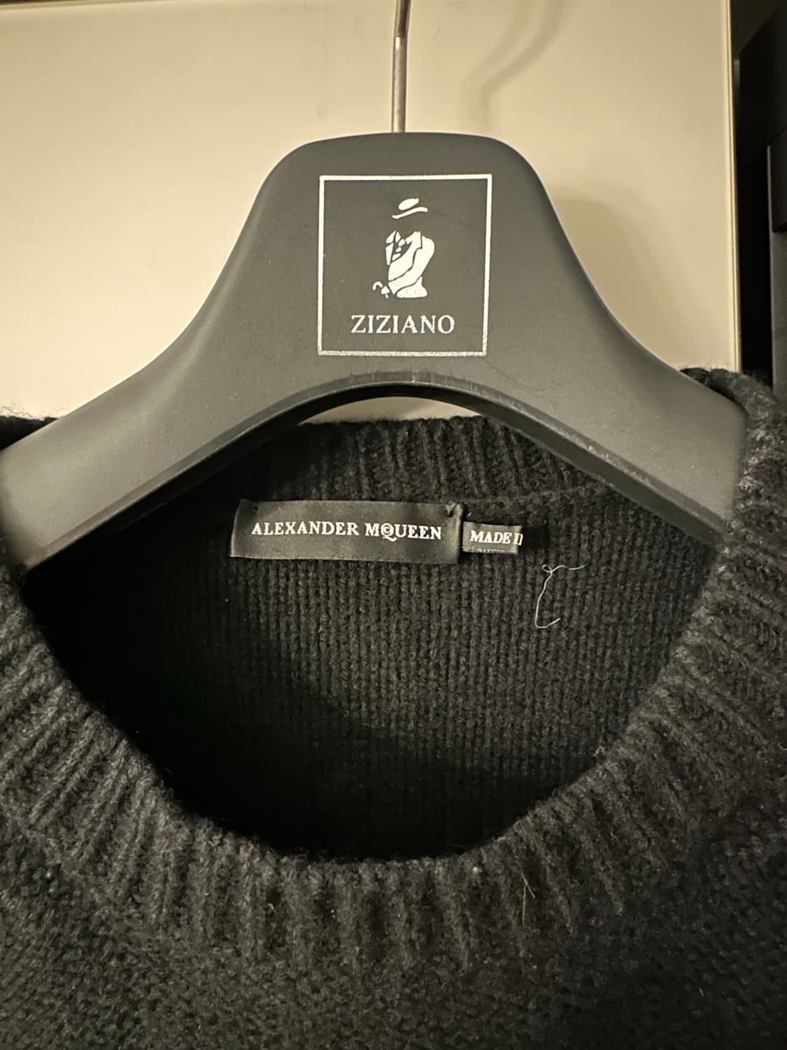 알렉산더 맥퀸 캐시미어 스컬 니트 상품이미지2