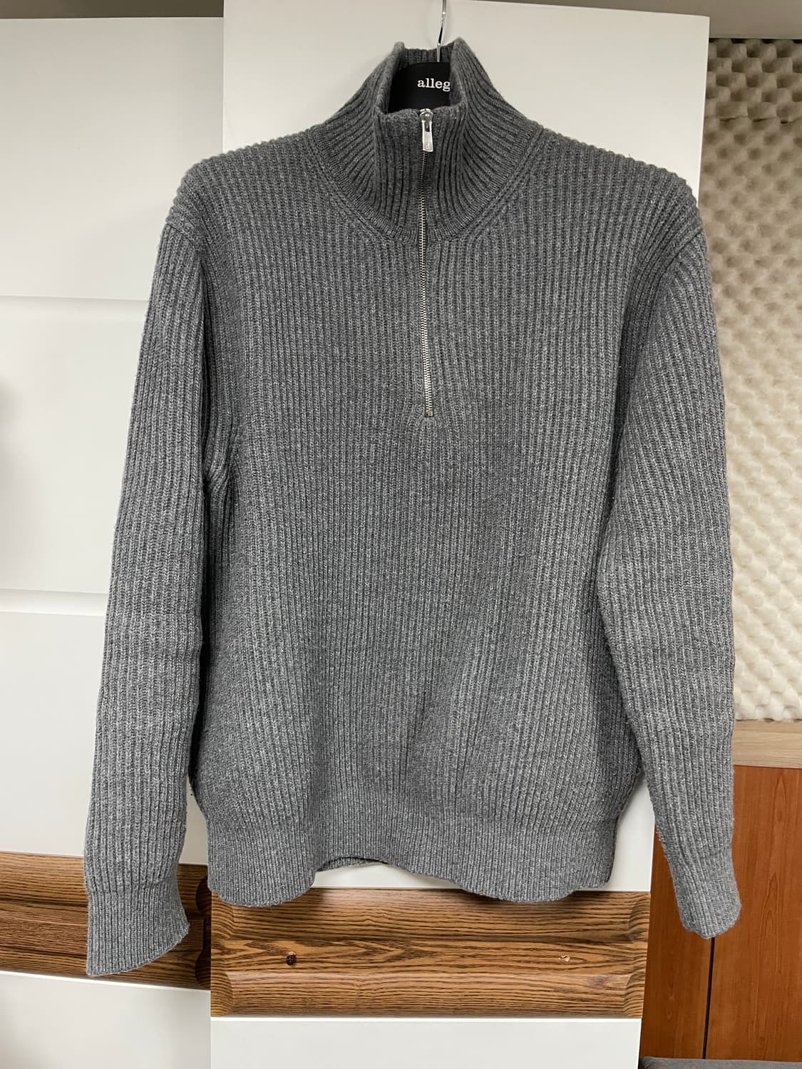 인더로우 하프집업 니트 그레이 멜란지 3사이즈 상품이미지3
