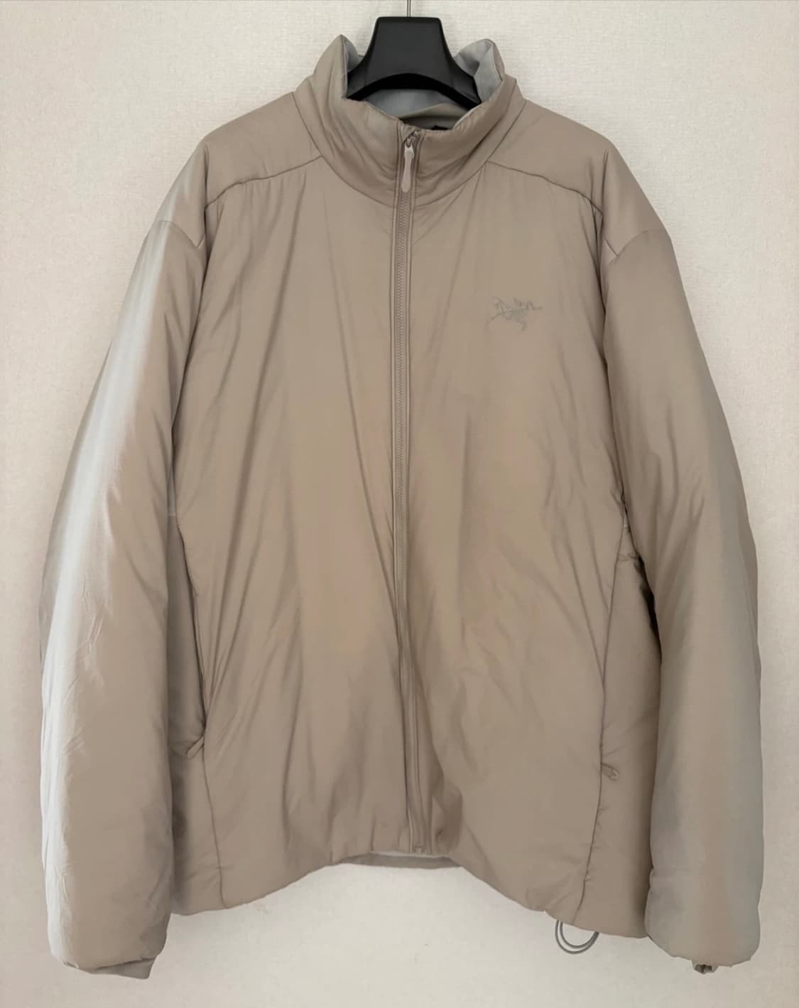 아크테릭스 아톰 헤비웨이트 자켓 XL 사이즈  상태 8.5/10  사진찍 상품이미지2