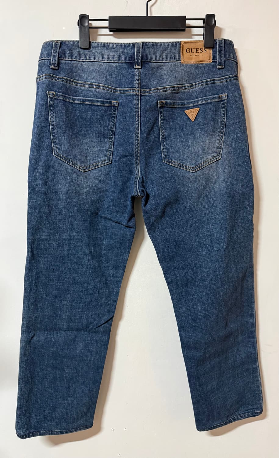 GUESS 클래식 워싱 데님 슬림 스트레이트 진 33 상품이미지5