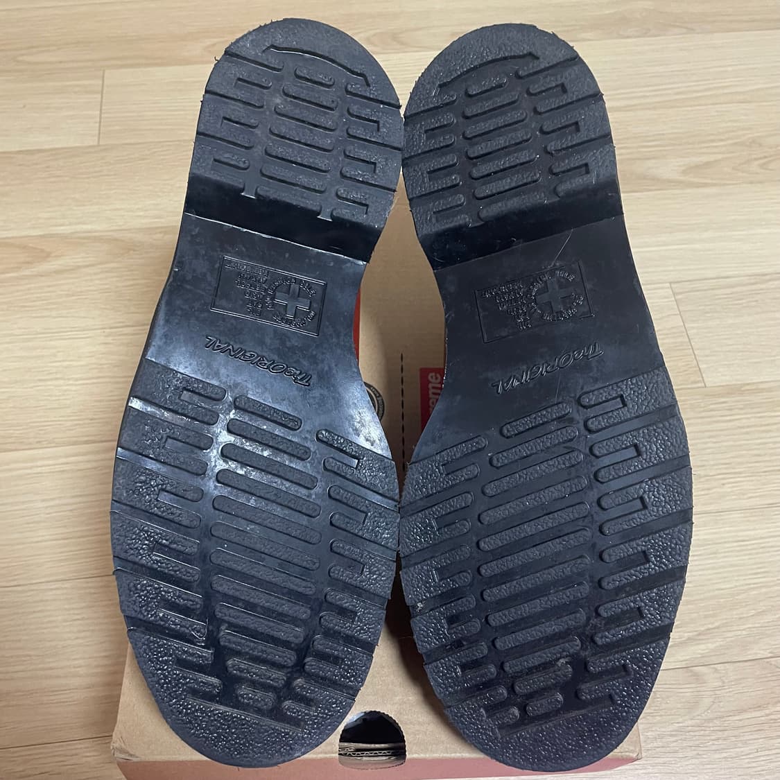 슈프림 x 닥터마틴 멀티 더비 280  상품이미지6