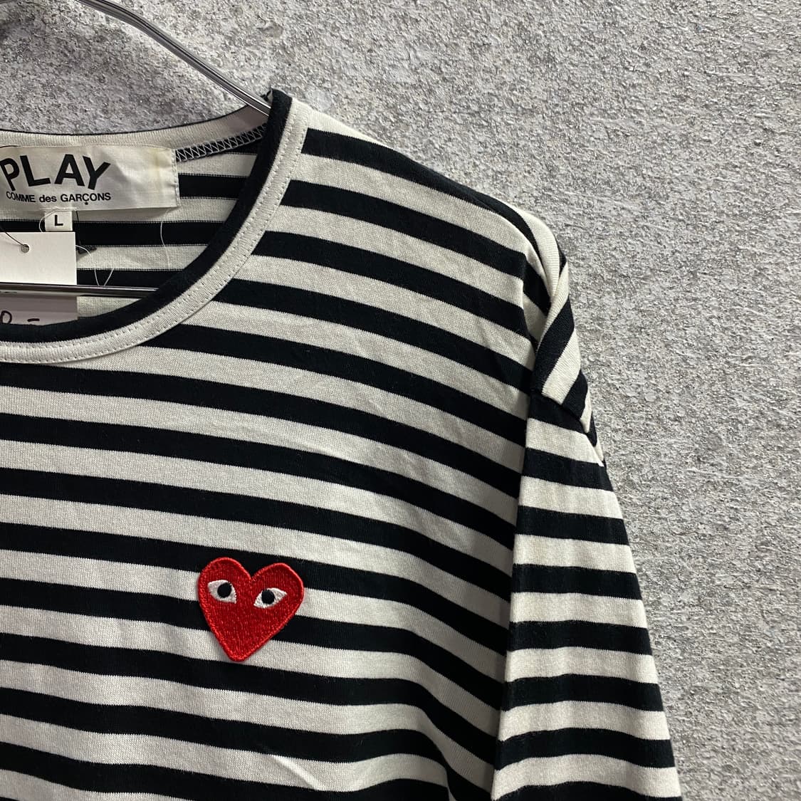 꼼데가르송 레드하트와펜 블랙 스트라이프 롱슬리브 티셔츠 B3553 상품이미지3