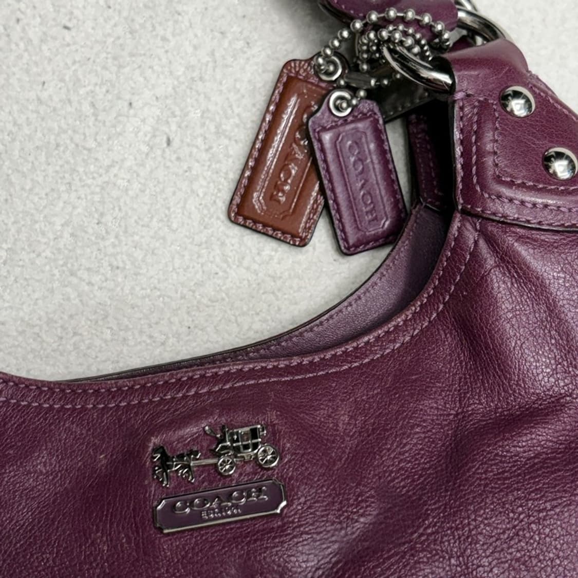 COACH 호보 매디스 메기 레더 숄더백 상품이미지2