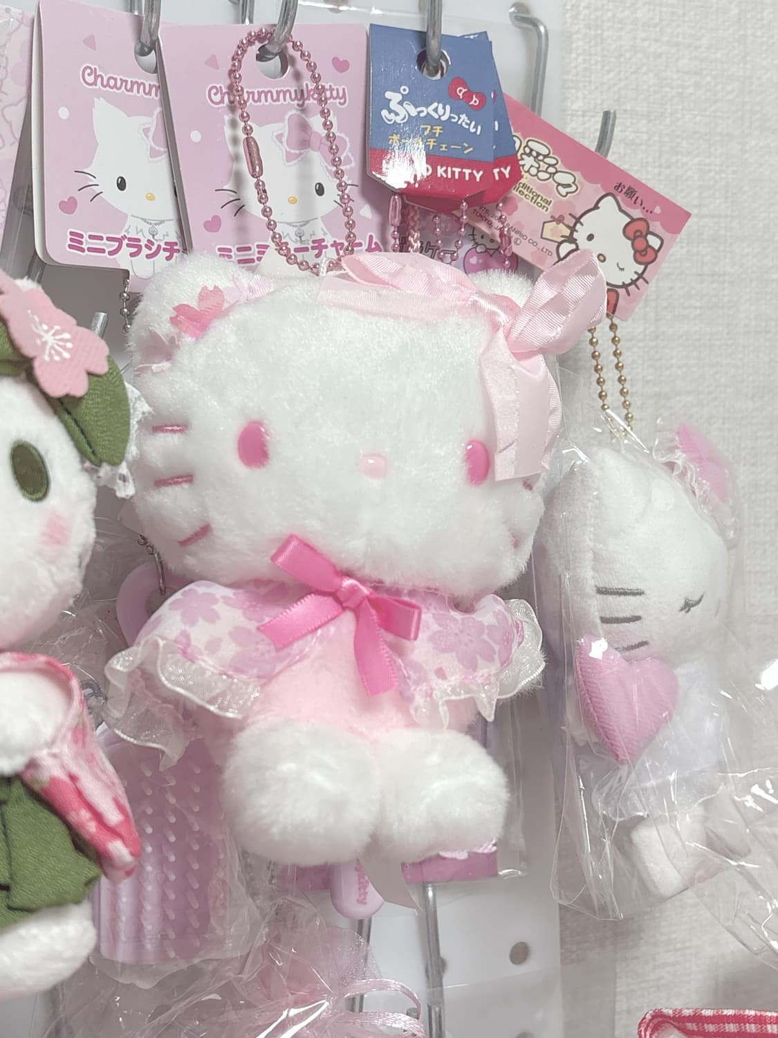 사쿠라 시리즈 마스코트 키홀더 인형 헬로키티 상품이미지1