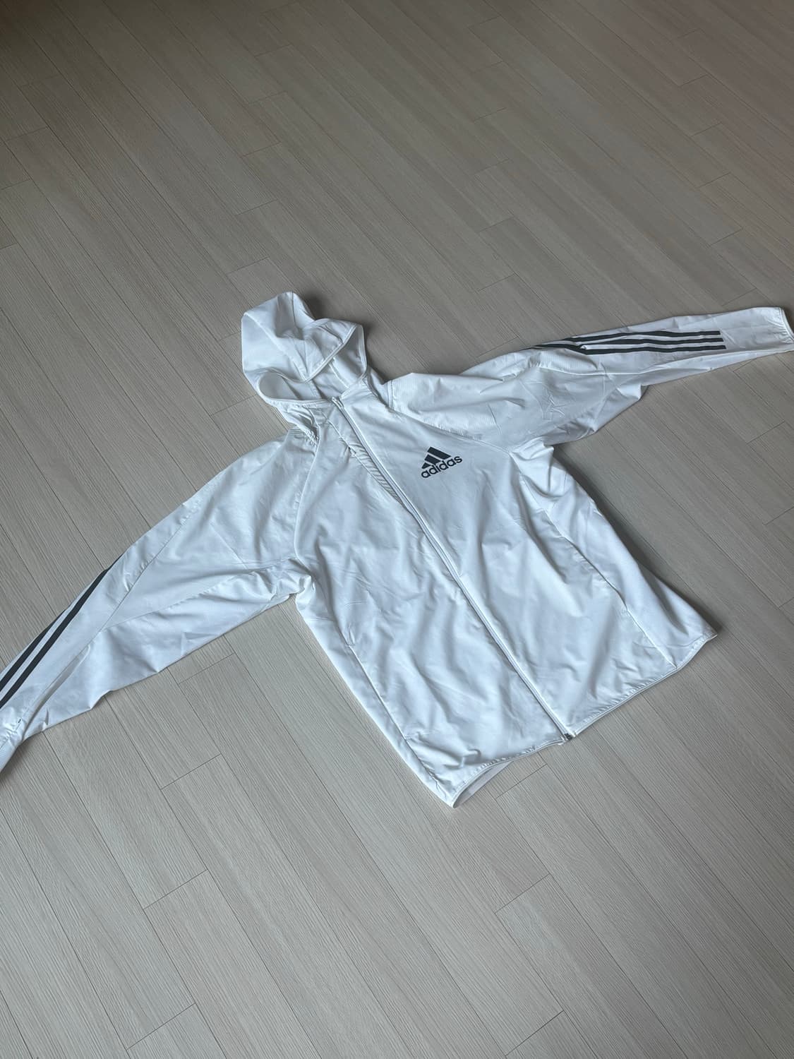 아디다스 바람막이 상품이미지2