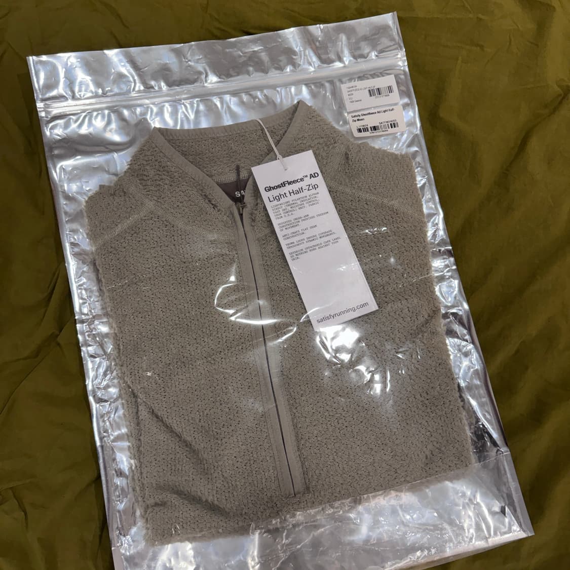 [L] 새티스파이 고스트플리스 하프짚업 문 새상품급 상품이미지1