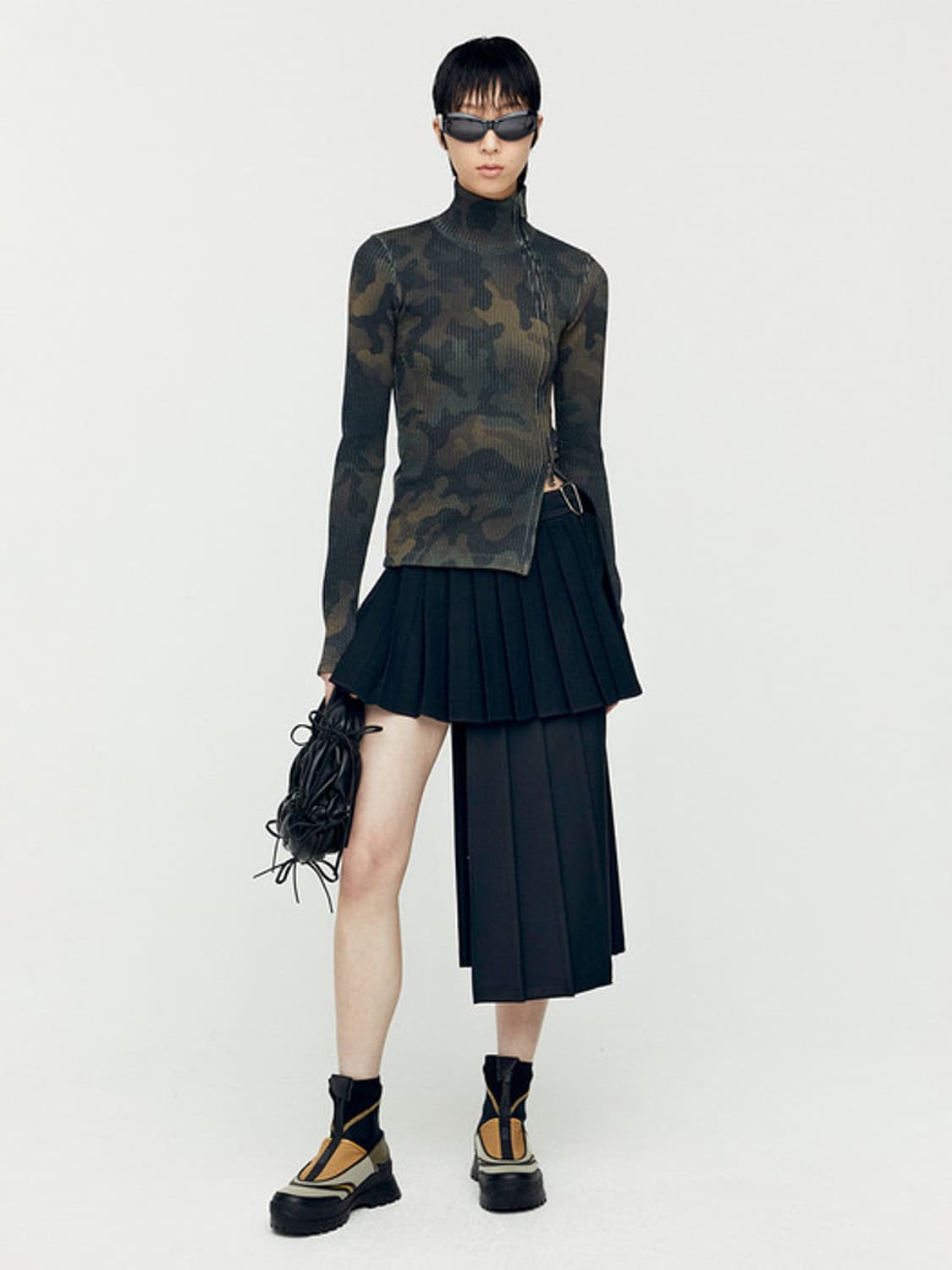 앤더슨벨 Andersson Bell Camouflage KNIT TOP 상품이미지1
