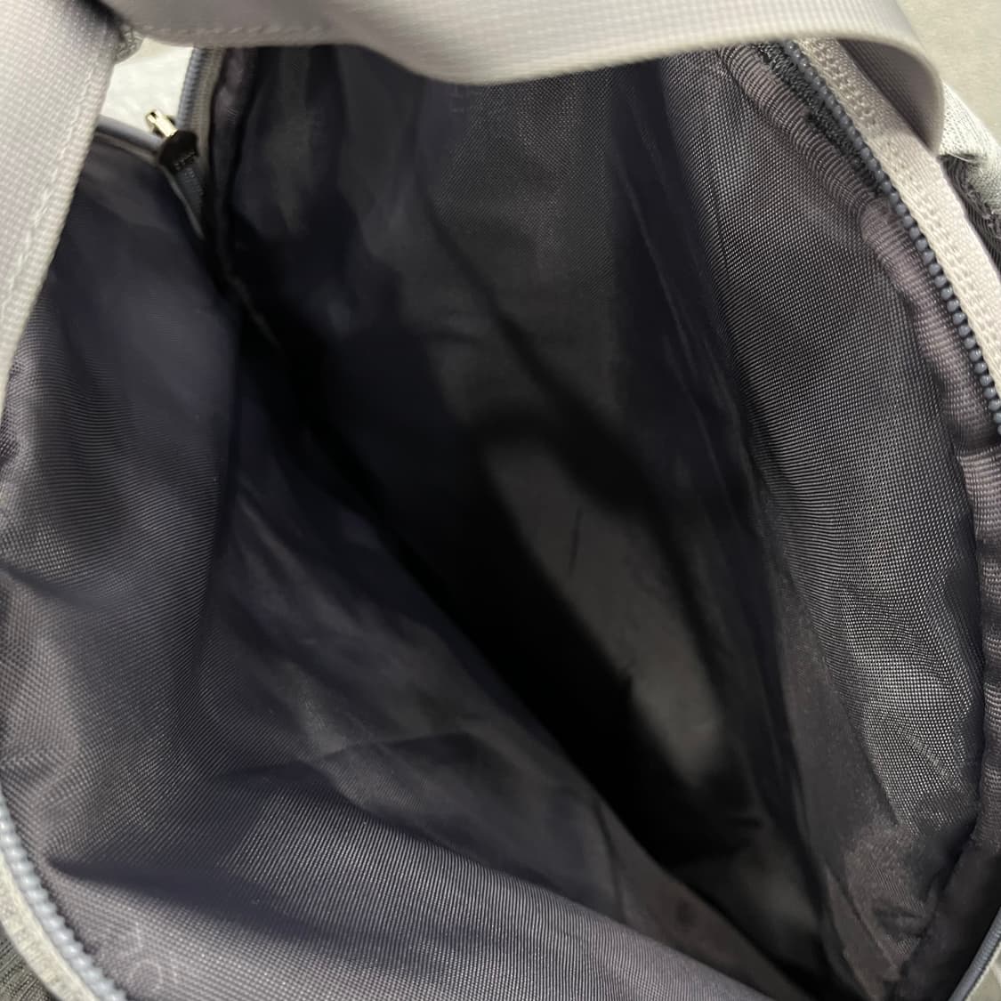 노스페이스 회색 백팩 상품이미지4