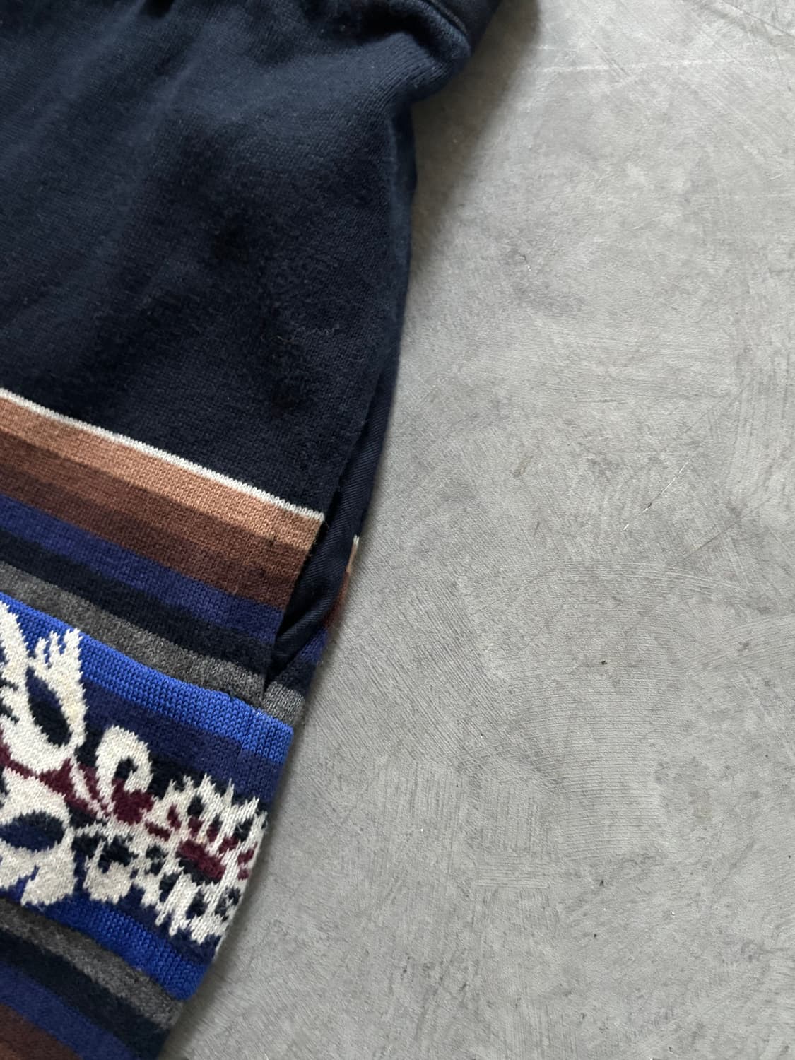 Sacai 사카이 네이비 패턴 쇼츠 상품이미지5