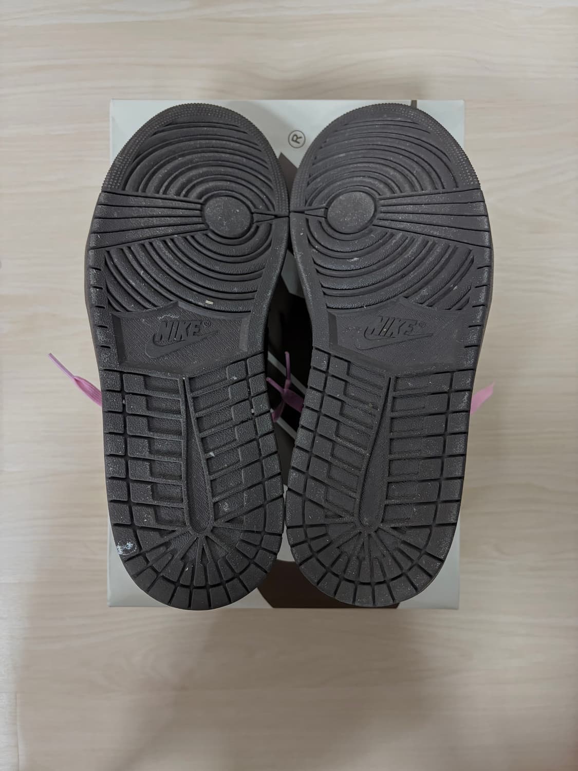 나이키 트래비스 스캇 290 상품이미지4