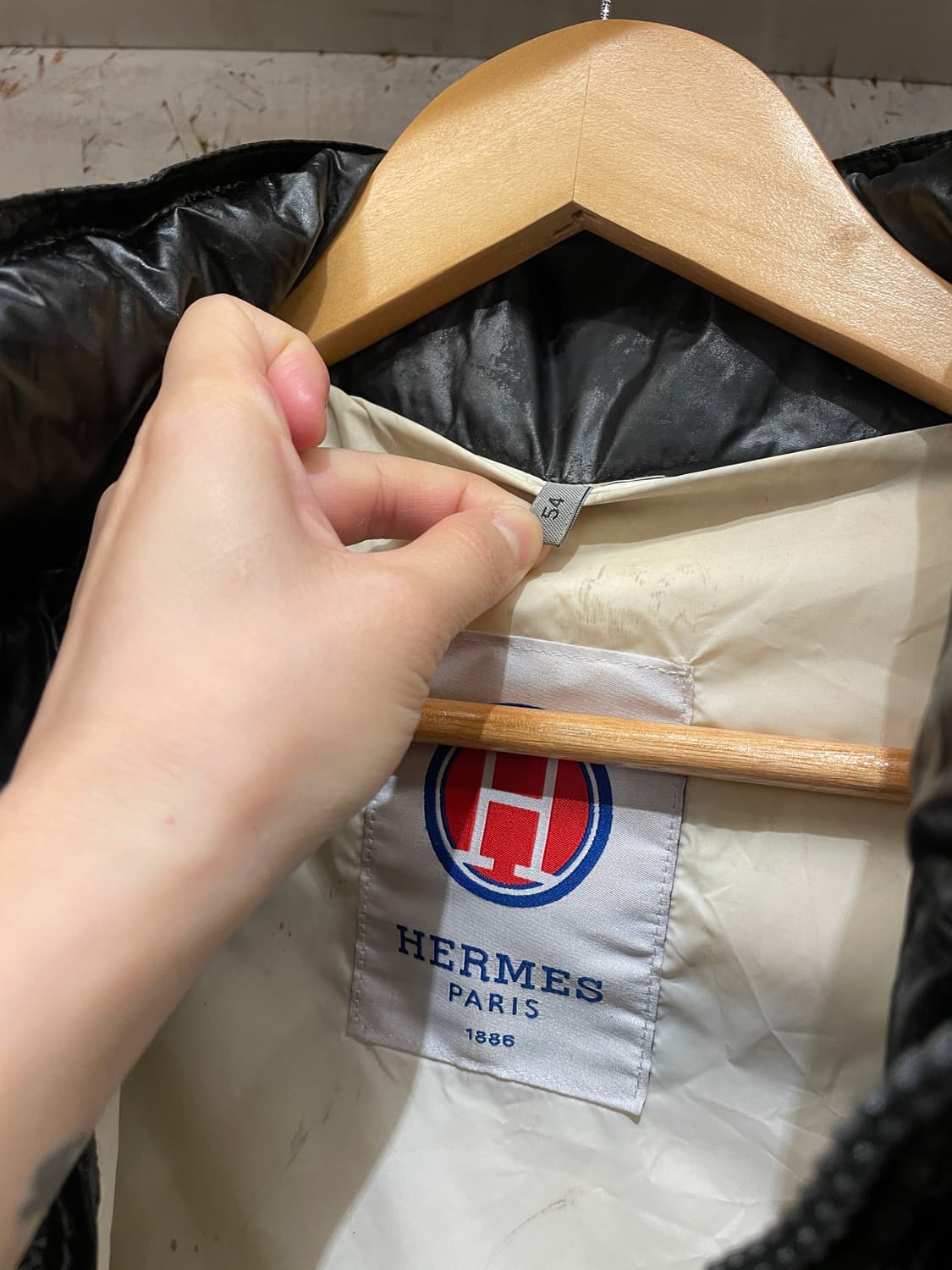 에르메스 에나멜 패딩 상품이미지5