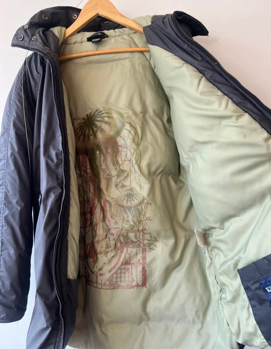 디젤 남성 차콜그레이 후드패딩점퍼 상품이미지3