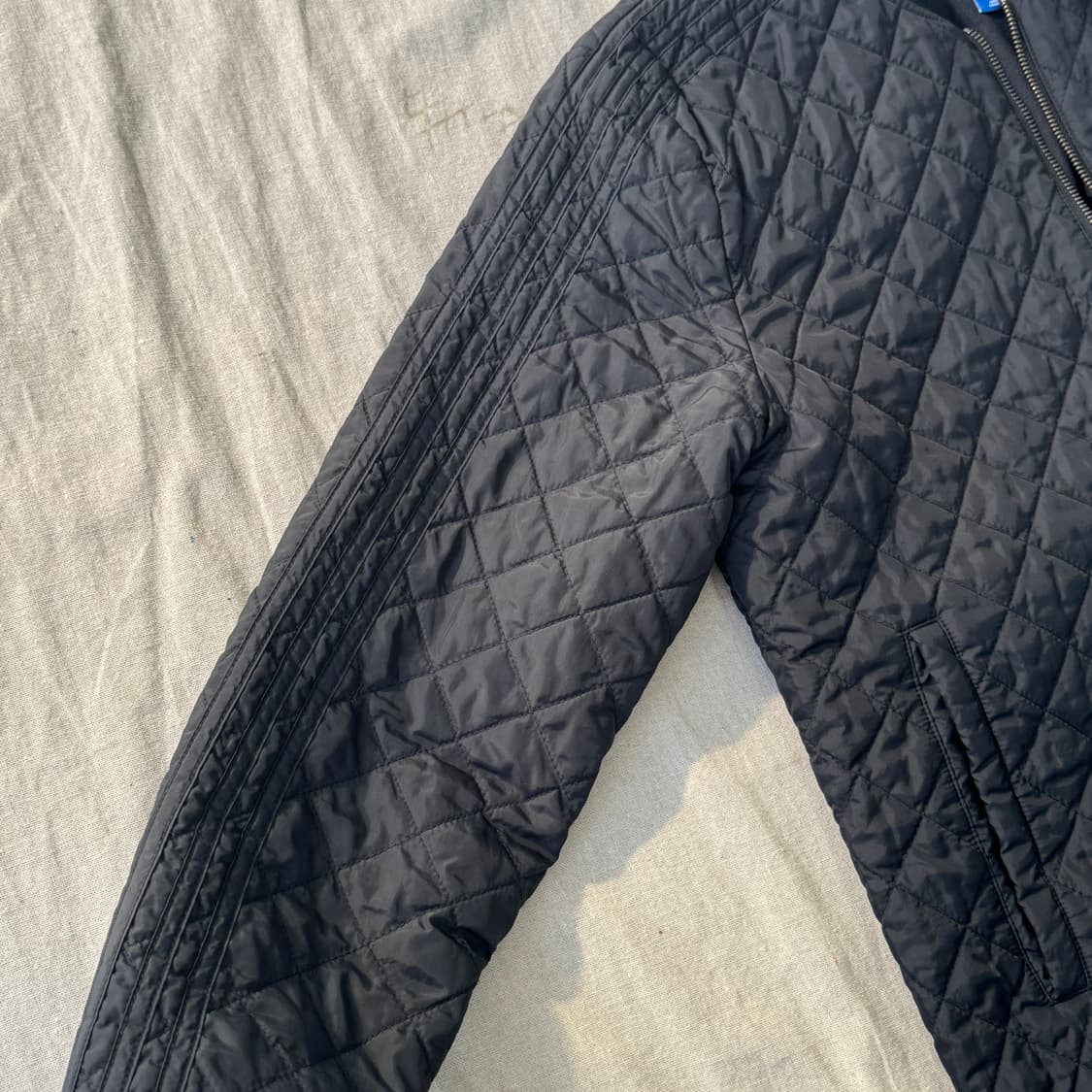 아디다스 빈티지 블랙블랙 퀼팅 점퍼 100 상품이미지4