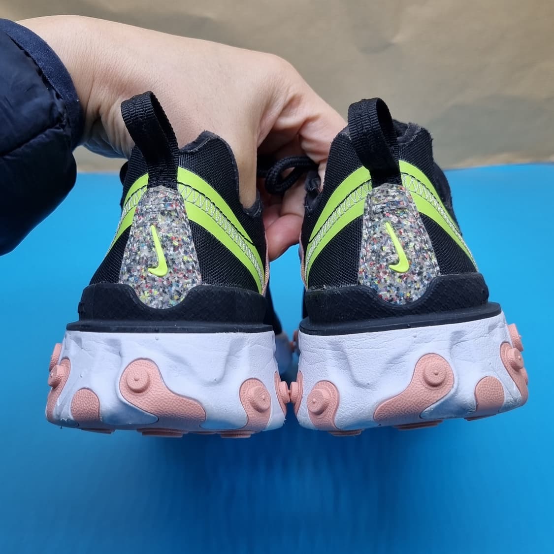 나이키 리액트 엘리먼트55 운동화 245 상품이미지4