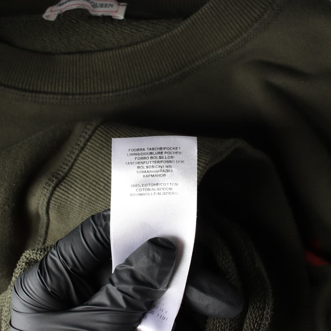 알렉산더 맥퀸 올리브그린 로고 맨투맨 M 상품이미지7