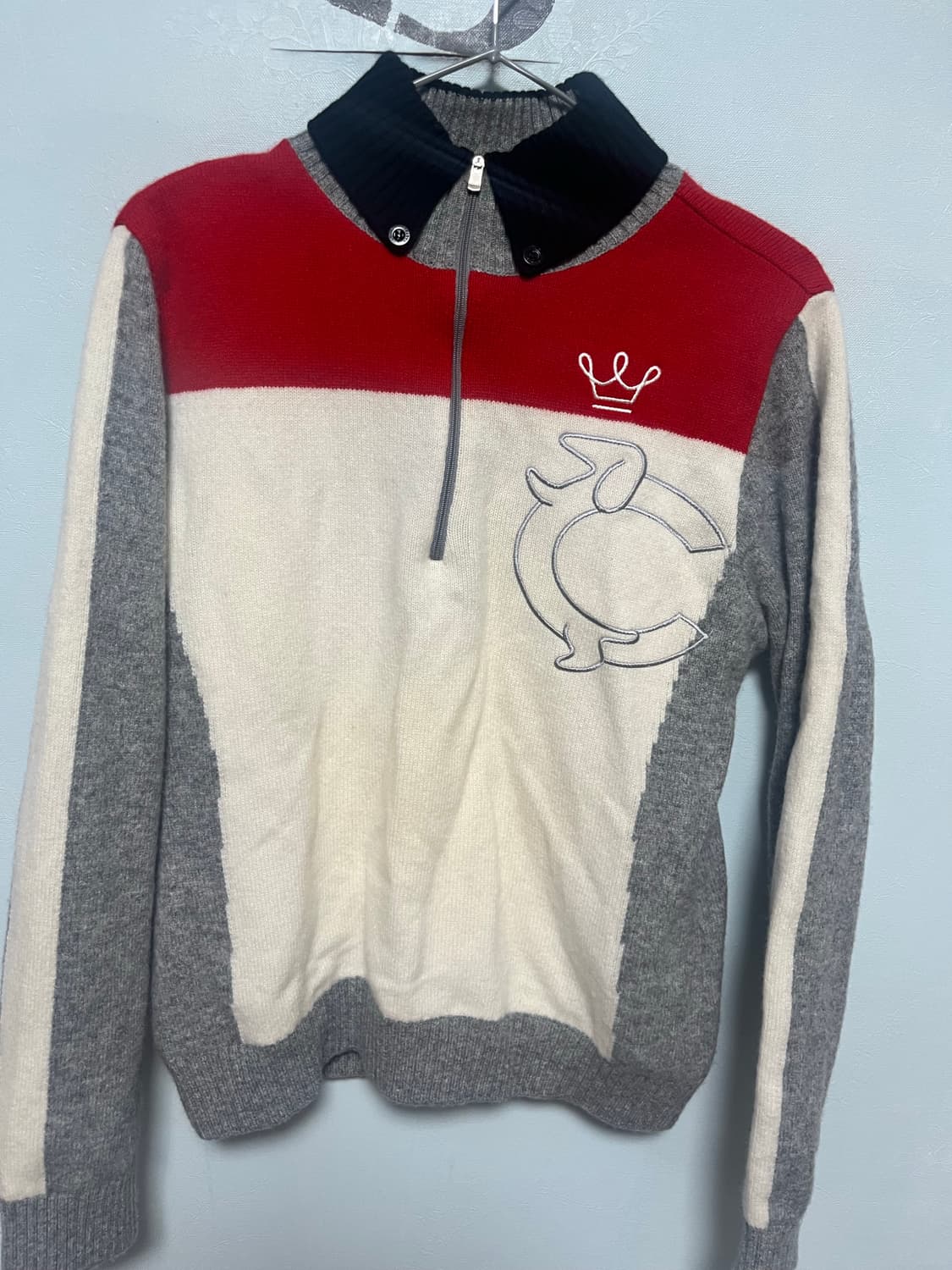 루이카스텔 여성 방풍니트 반집업 상품이미지1