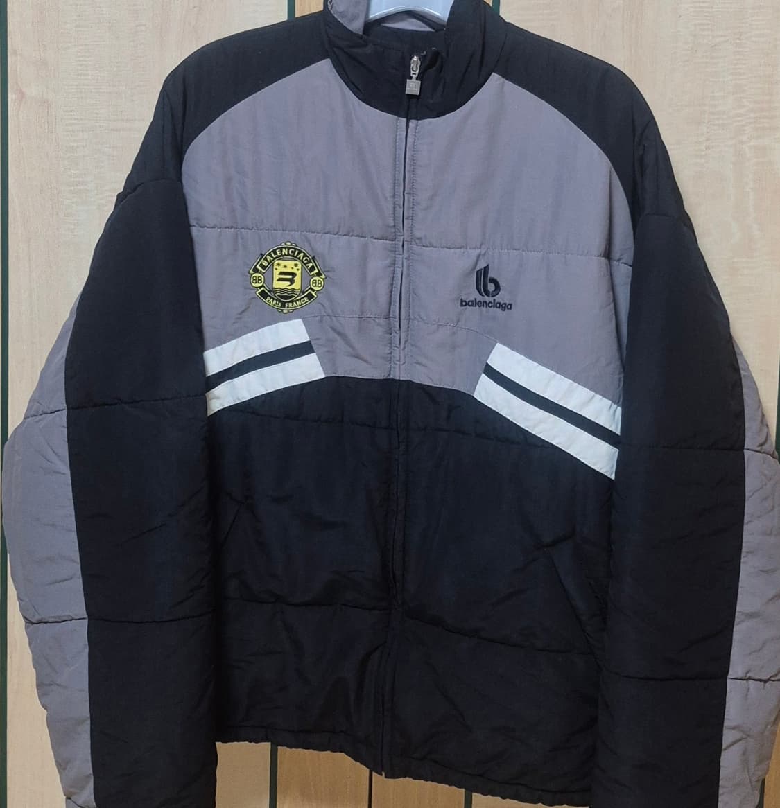 Balenciaga 21fw padded  bomber jacket 상품이미지2