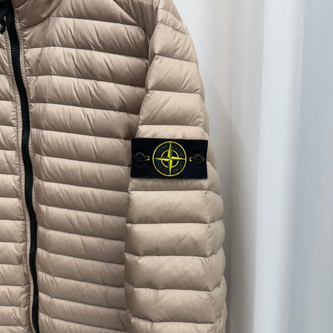 [XL] 스톤아일랜드 룸우븐 경량패딩 상품이미지2