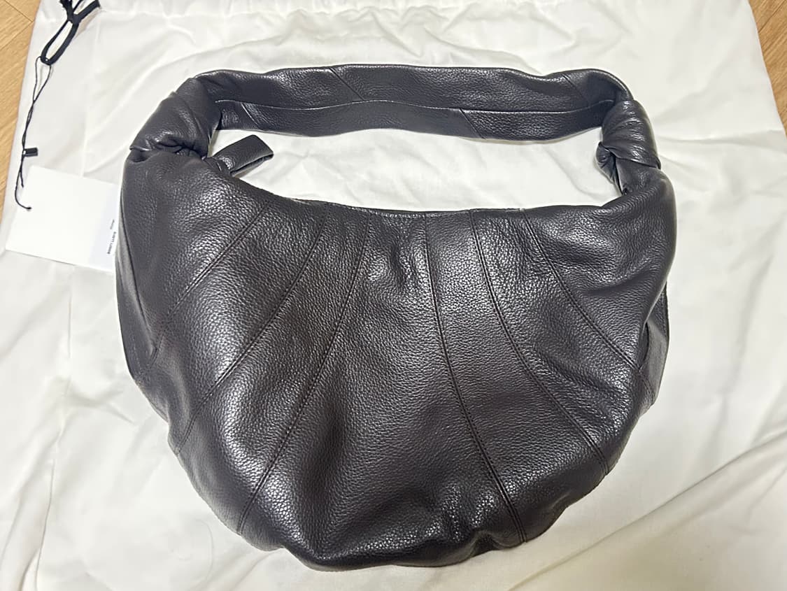 르메르 포춘백 라지 다크초코 소가죽 상품이미지3