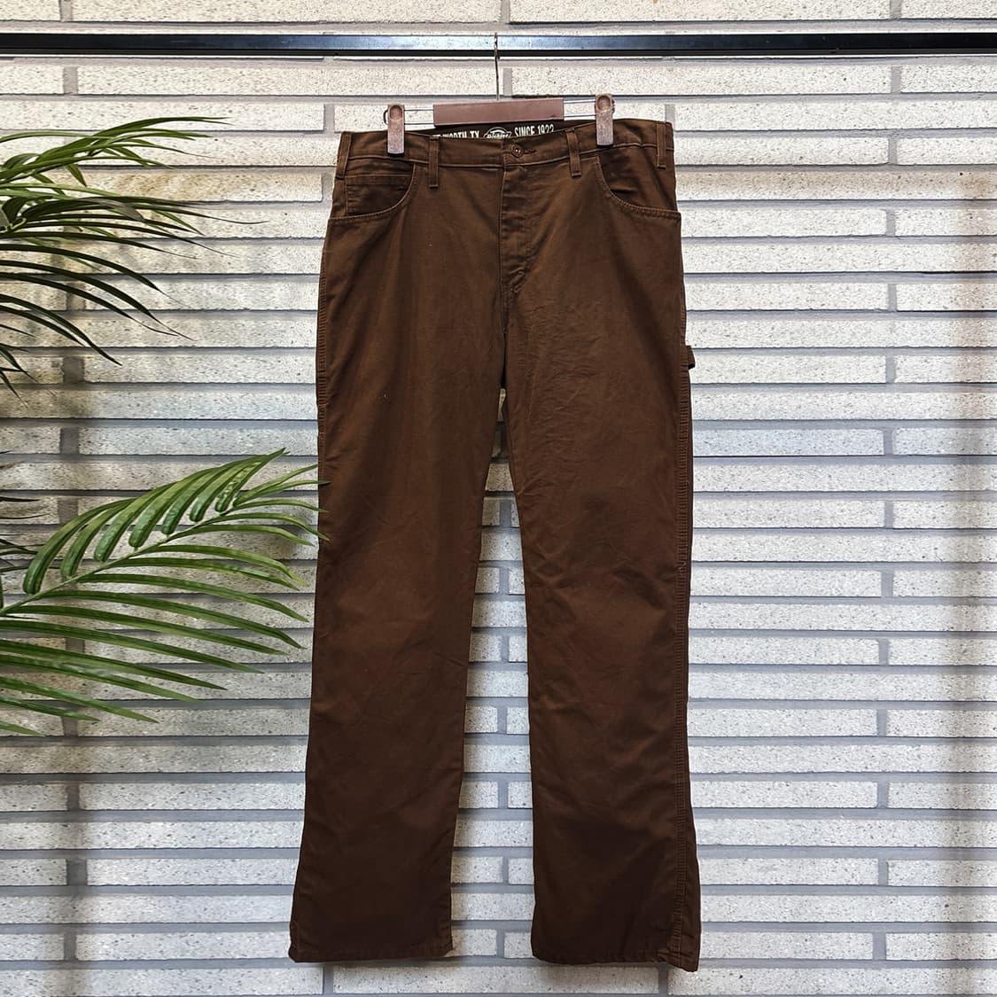 디키즈 코튼트윌 워크 카펜터 팬츠 스트레이트 디테일 브라운 상품이미지2