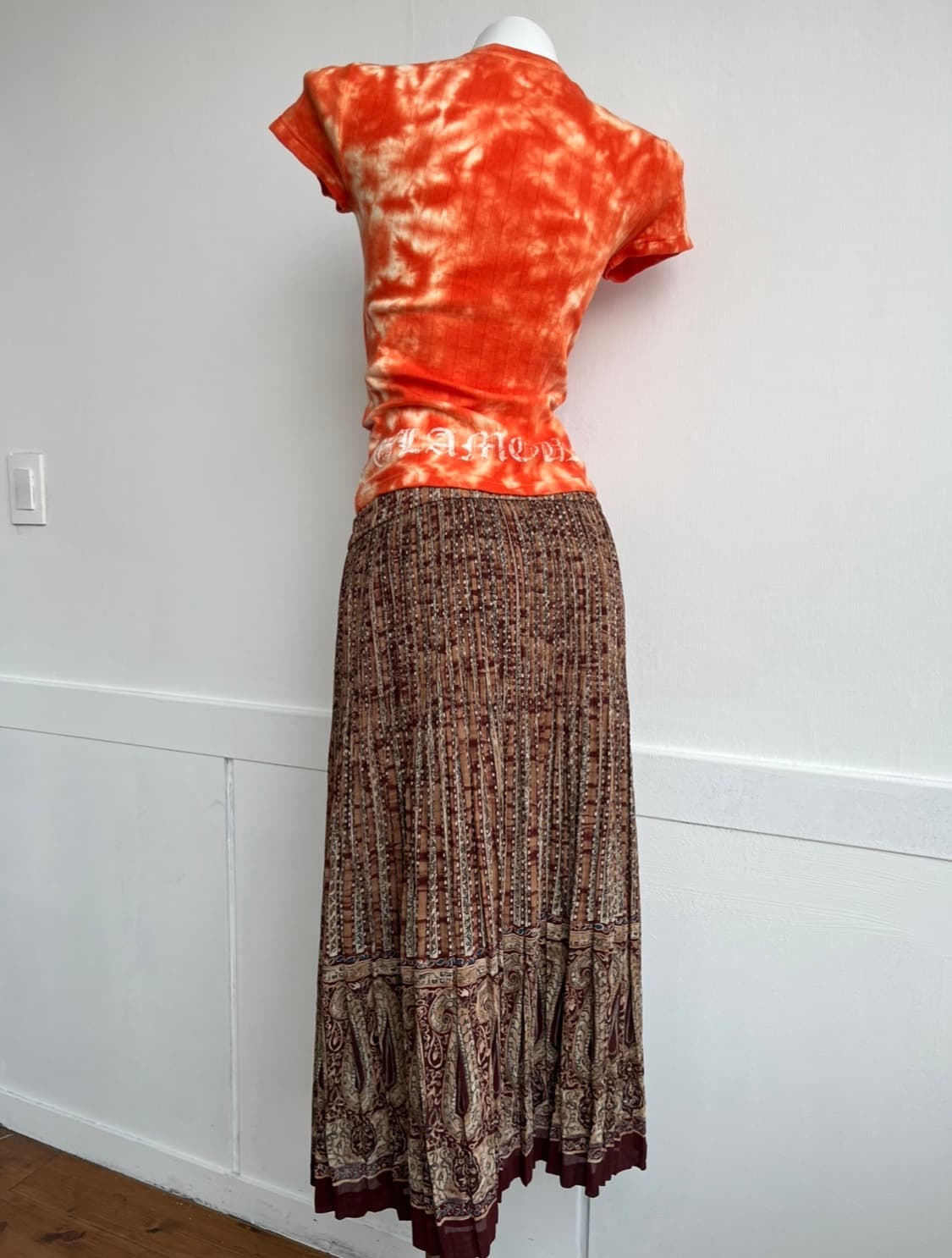 *SALE) 카키브라운 패턴 패치 롱 스커트 상품이미지6