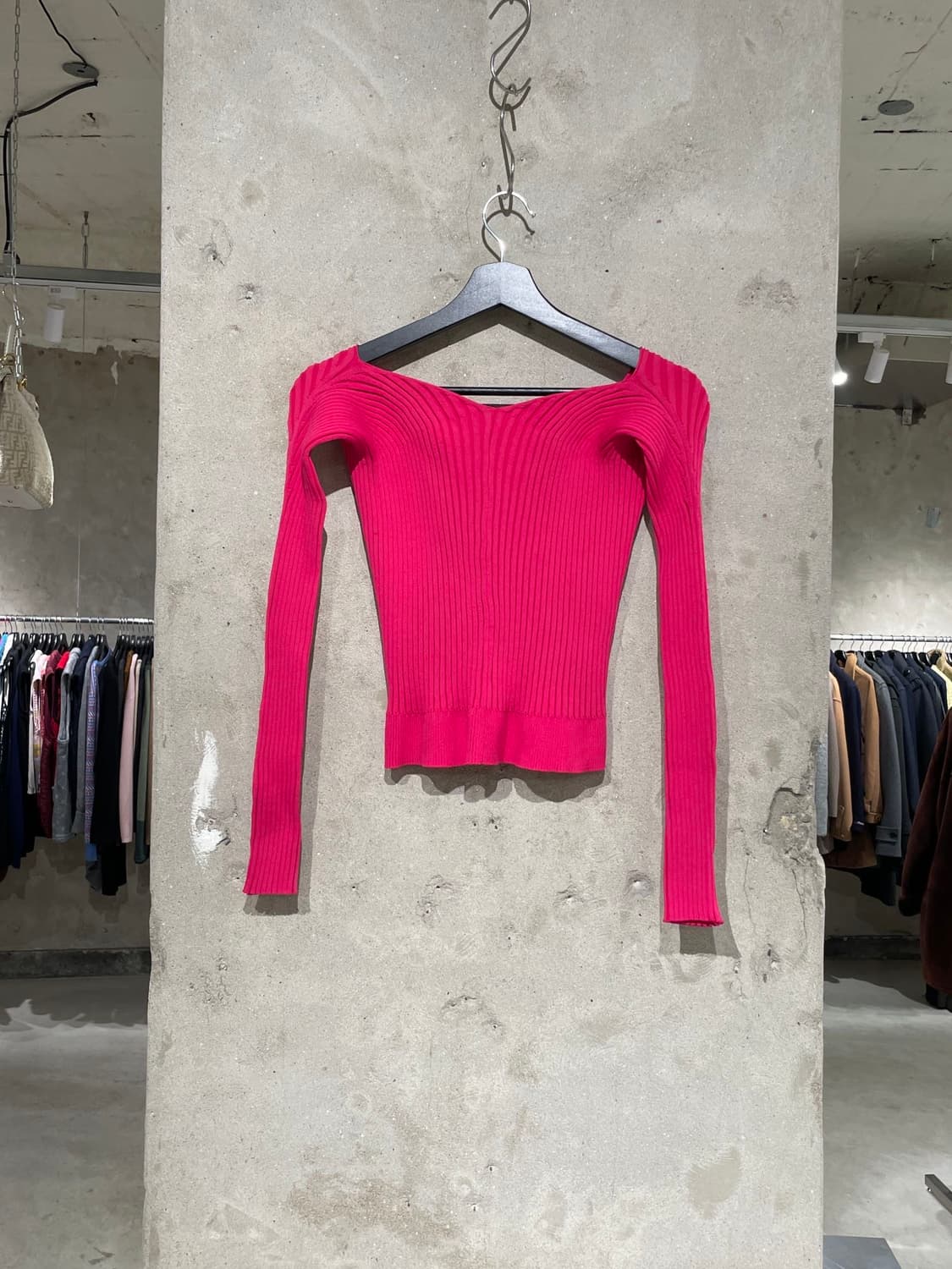 자크뮈스 네온 핑크 라 마이유 프랄루 롱그 가디건 상품이미지6