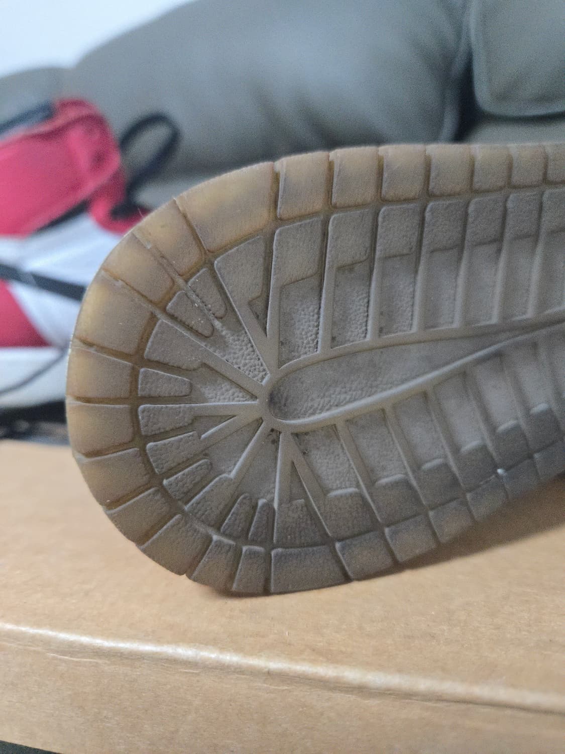 나이키 에어조단 1 레트로 스파이더맨 오리진 스토리 245 상품이미지6