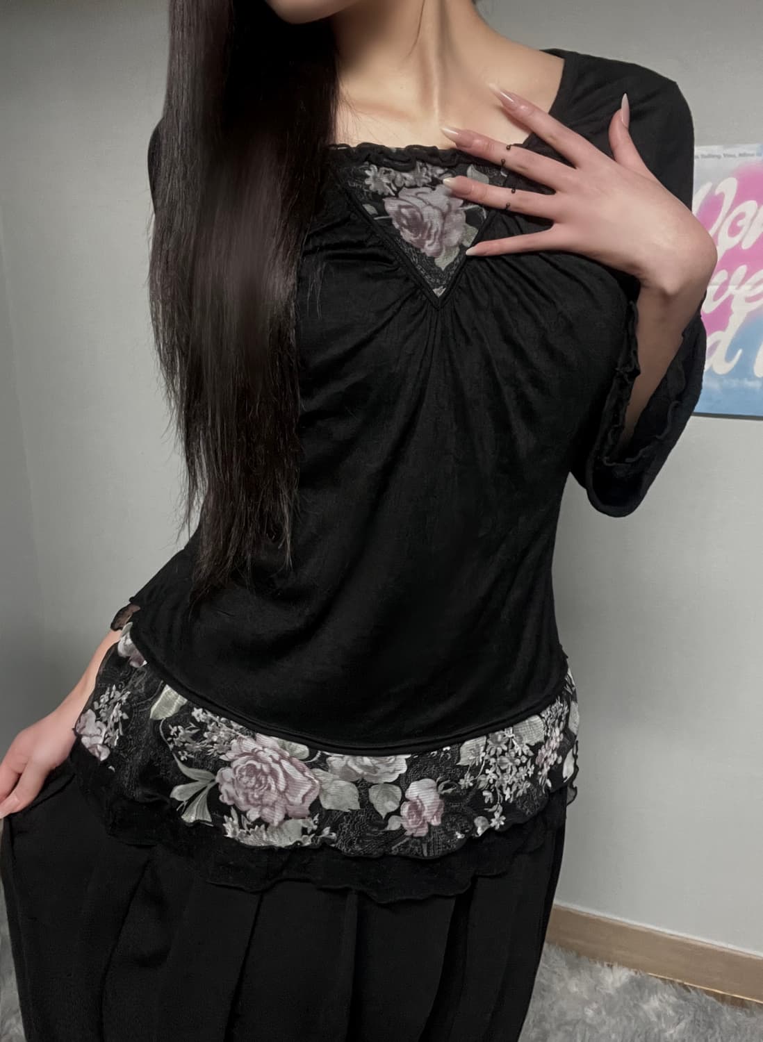 블랙 고딕 로즈 장미 프릴 레이스 셔링 쉬폰 레이어드 블라우스 상품이미지2