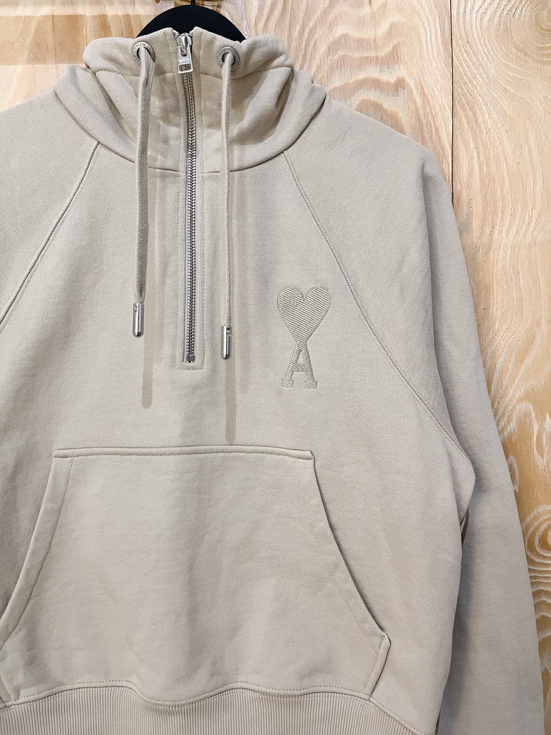 아미 22s/s 톤온톤 하프 집 스웻 상품이미지3