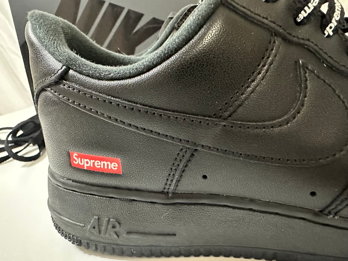 슈프림 나이키 에어포스 블랙 (265) 상품이미지4