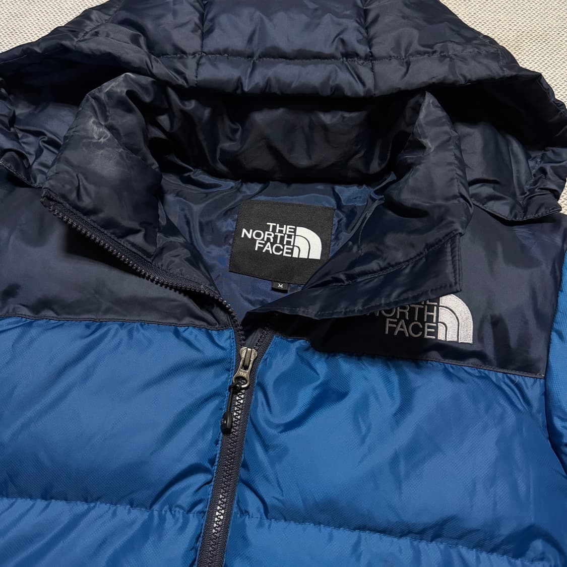 노스페이스 700 눕시 패딩 상품이미지3