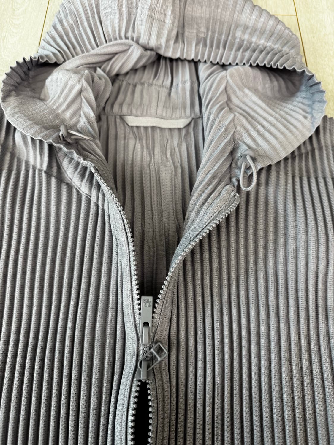 옴므플리세 후드집업 (새상품, 3사이즈)  상품이미지2