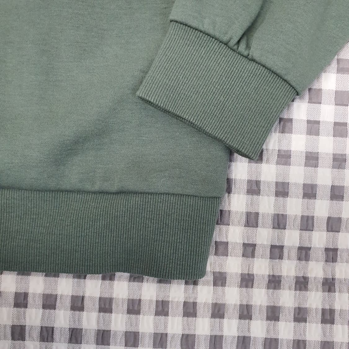 게스 간절기 맨투맨 남자95 상품이미지4