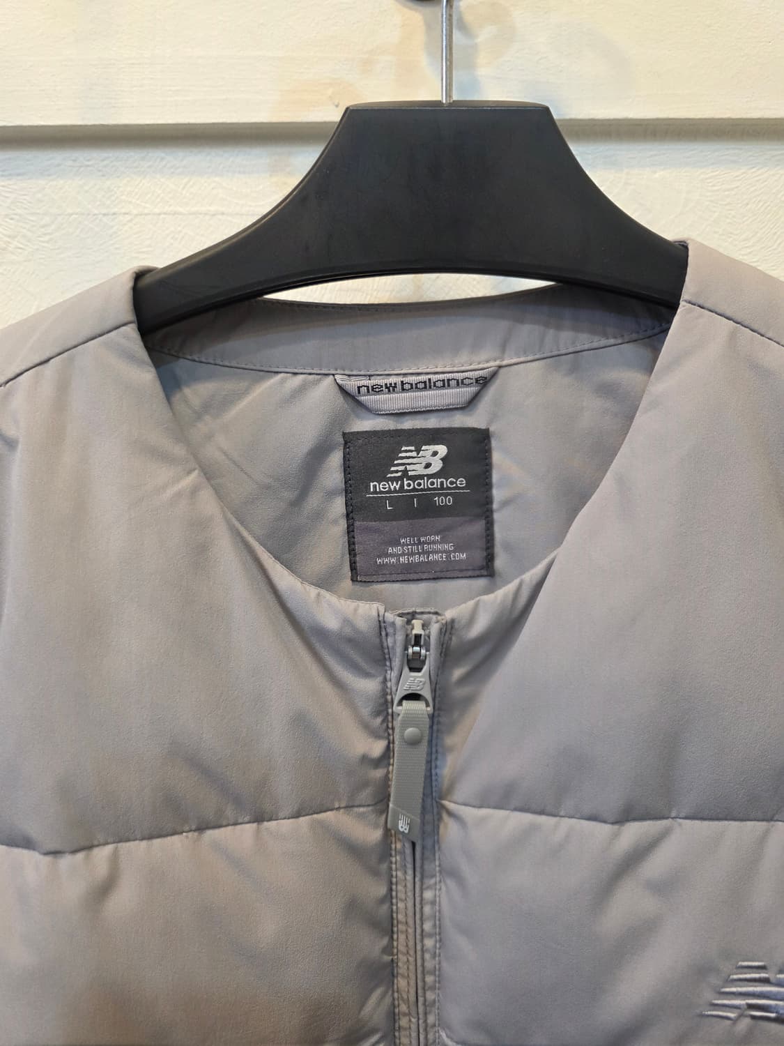 뉴발란스 경량 패딩  L 회색 상품이미지2