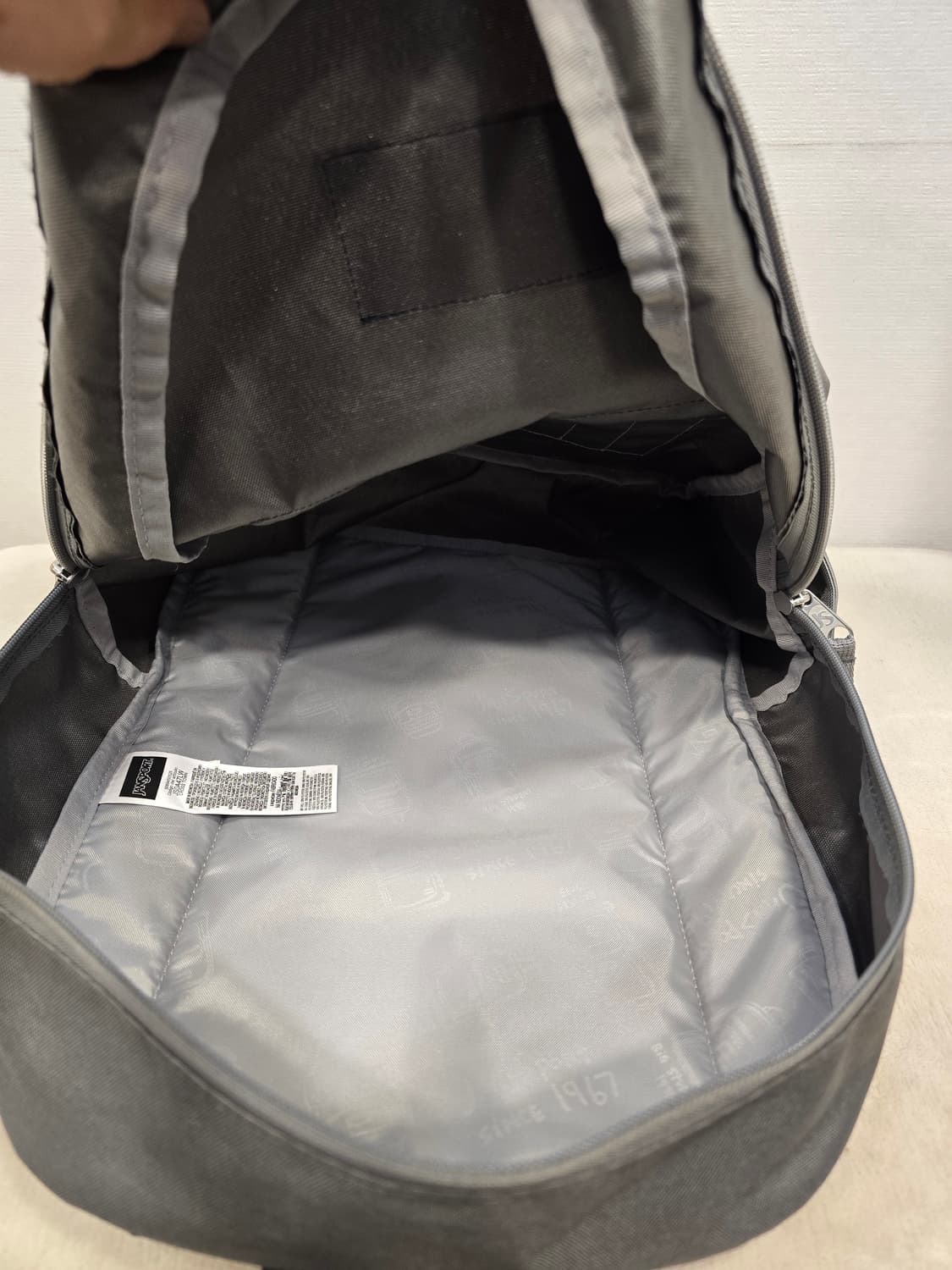 거의새거) 잔스포츠 백팩 회색 상품이미지7