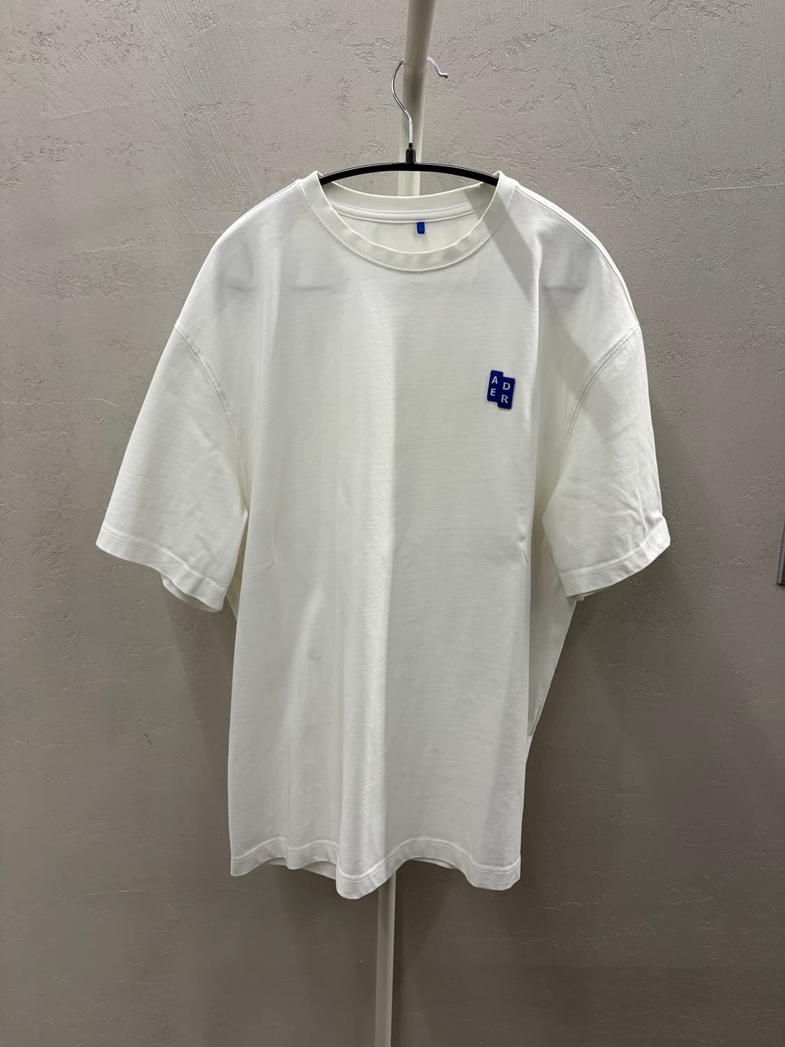 아더에러 시그니피컨트 티셔츠 L 흰색 상품이미지2