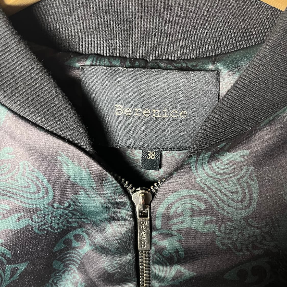 [Berenice] 베르니스 스카쟌 봄버자켓  상품이미지5