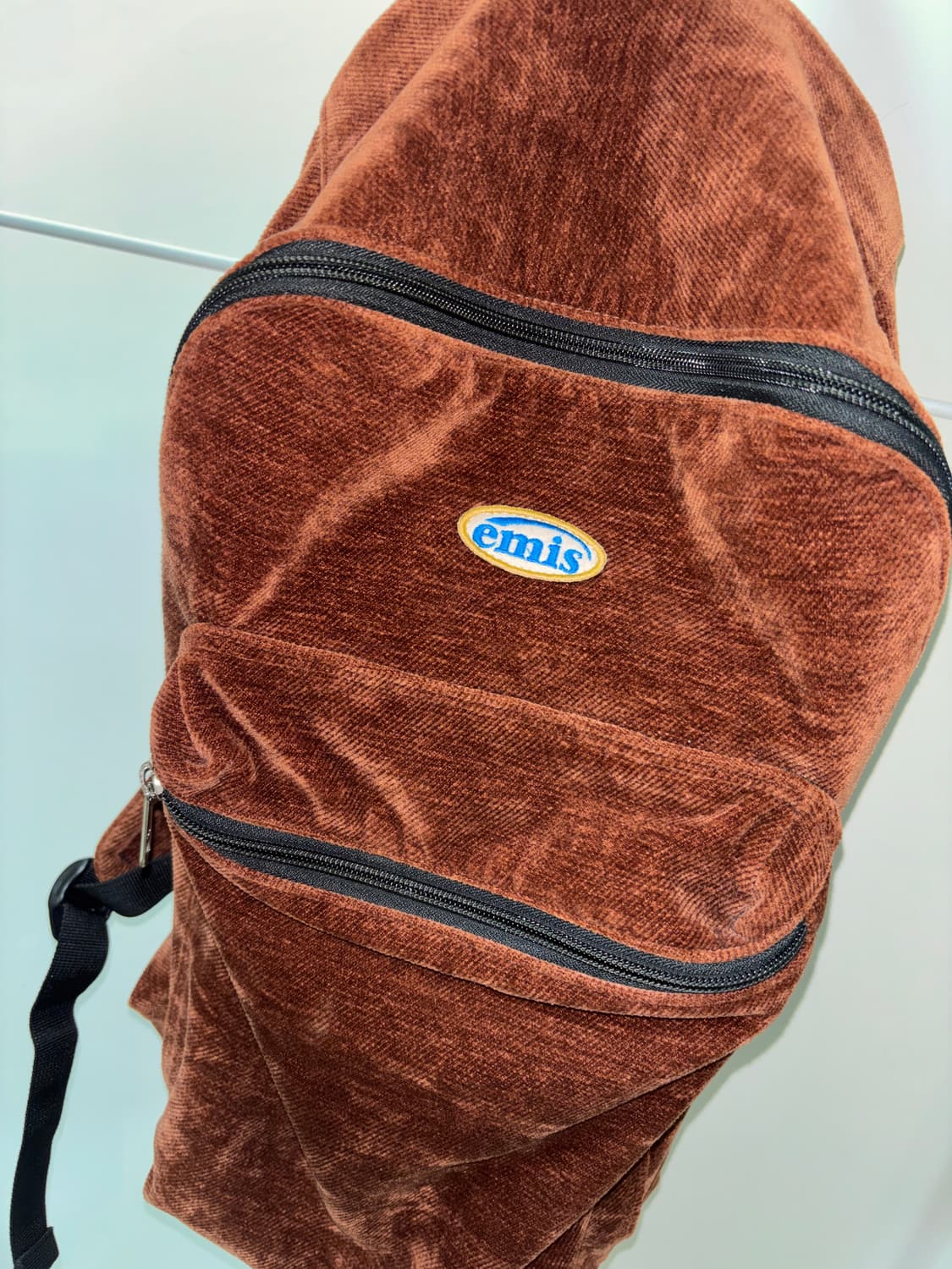 Emis backpack 상품이미지1