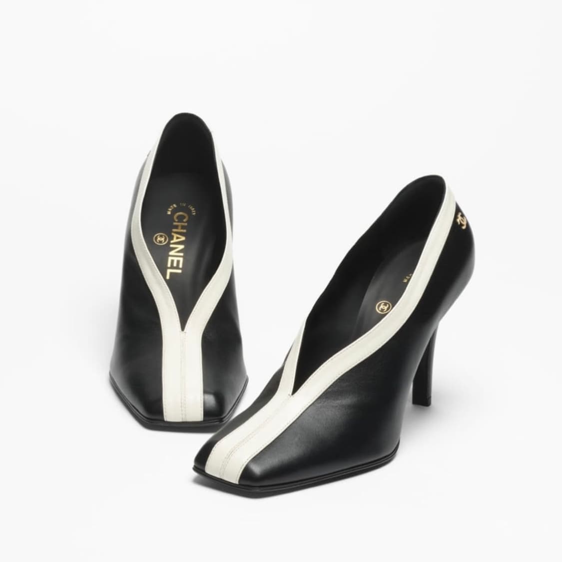 샤넬 26S 펌프스 블랙 아이보리 37 상품이미지5