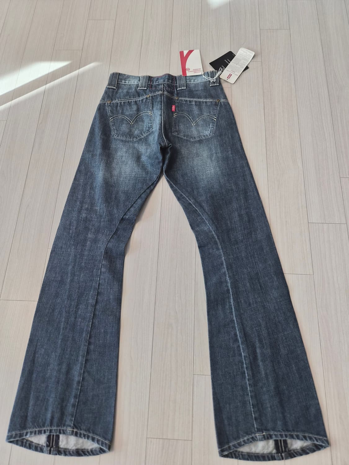 (새상품/택포) 리바이스 엔지니어드 진 입체재단 부츠컷 데님 팬츠 상품이미지2