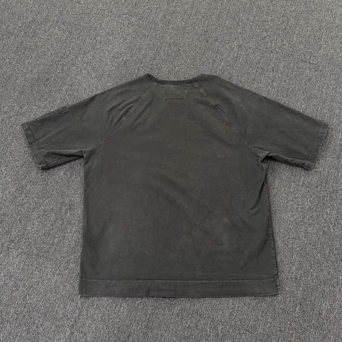 CP컴퍼니 렌즈 와펜 반팔 티셔츠 상품이미지5