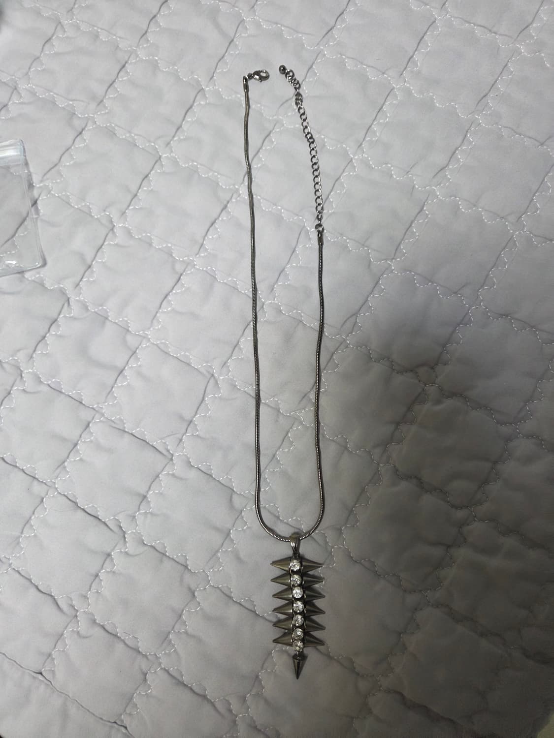 스터드 실버 목걸이 상품이미지2