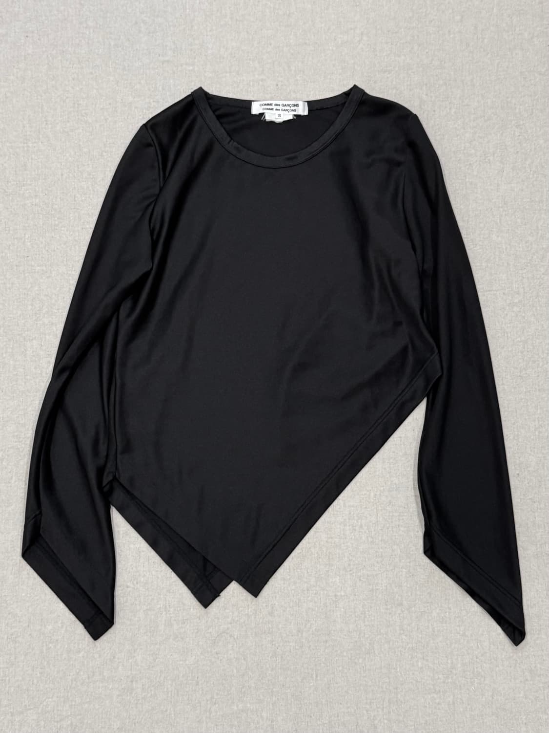 꼼데가르송 꼼꼼 11ss 비대칭 롱슬리브 상품이미지1