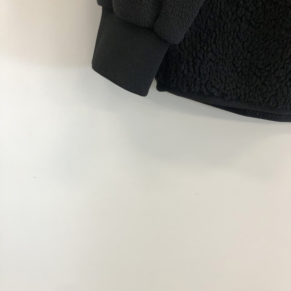 유니클로 화이트마운티니어링 플리스 L  상품이미지3