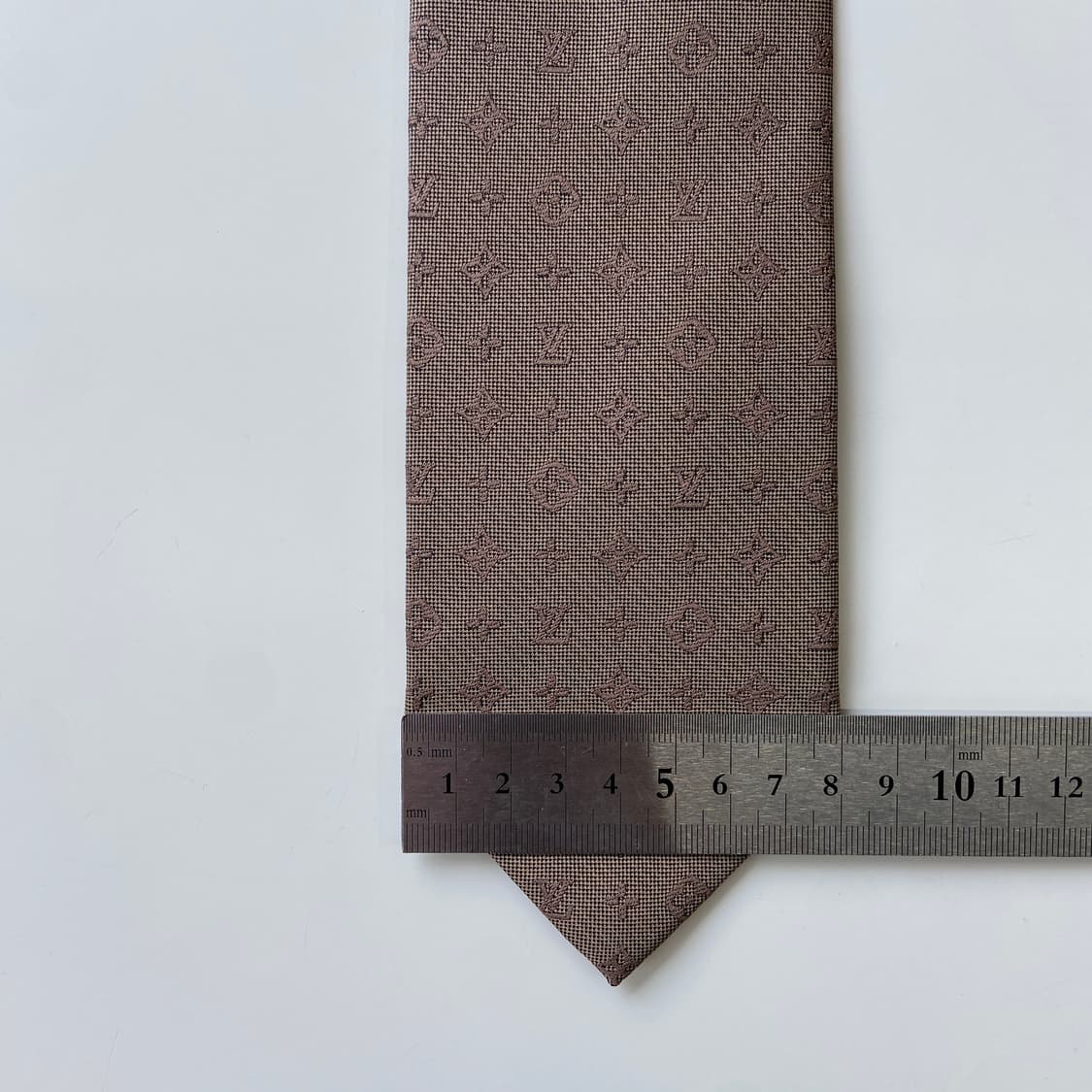 루이비통 (LOUIS VUITTON) 모노그램 정품 명품넥타이 7.8cm 상품이미지9