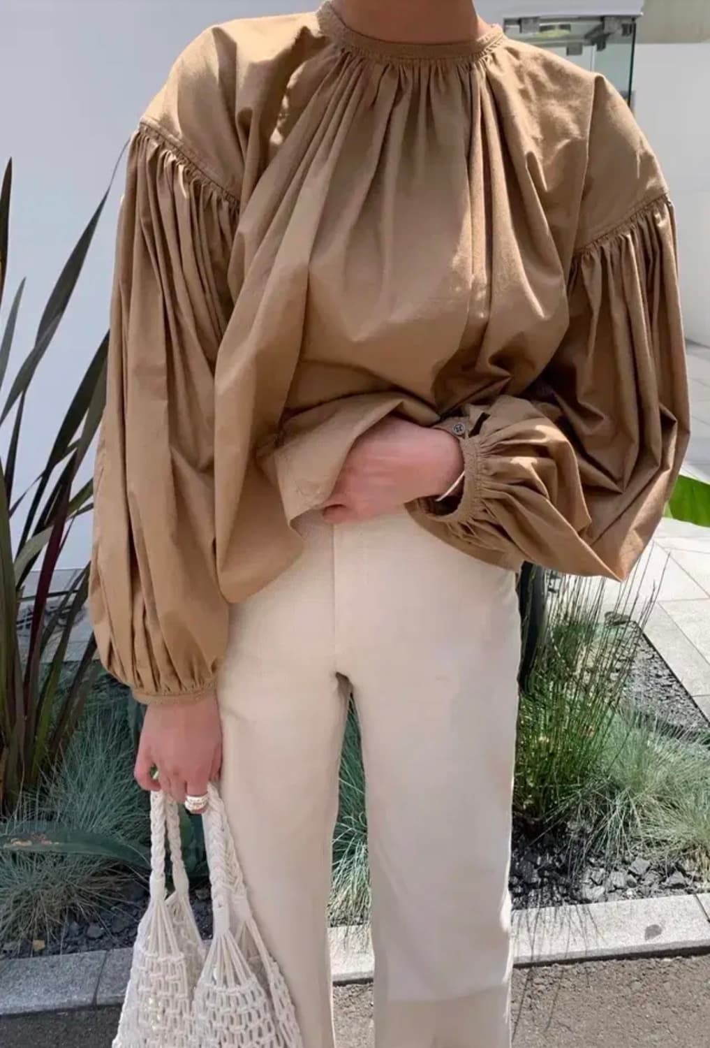 클라네 볼륨블라우스 clane volume blouse 클레인블라우스 상품이미지2