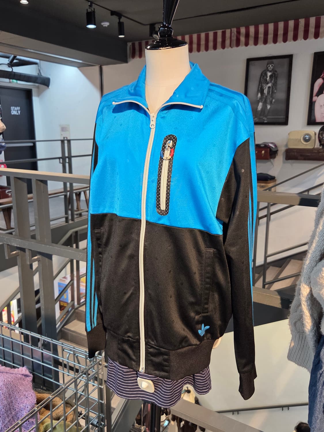 ADIDAS 아디다스 블루블랙 도트집업 상품이미지3