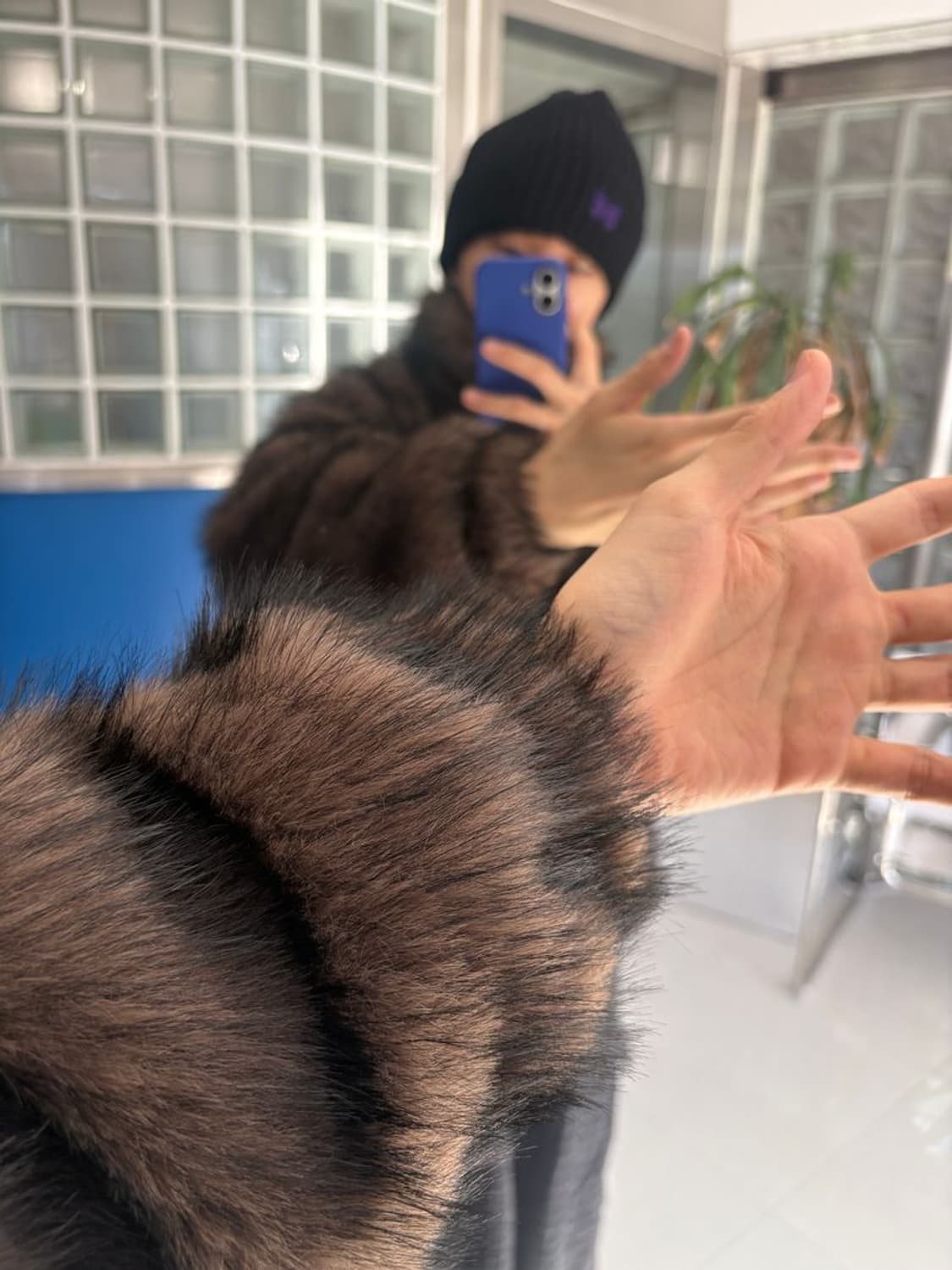 FAKE FUR BLOUSON 혼합 인조 모피 블라우스 상품이미지5