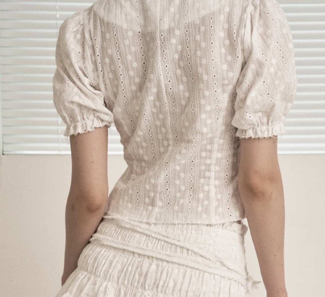 티오에이치 toh 화이트 여름 자수 블라우스 팬츠 셋업 상품이미지3