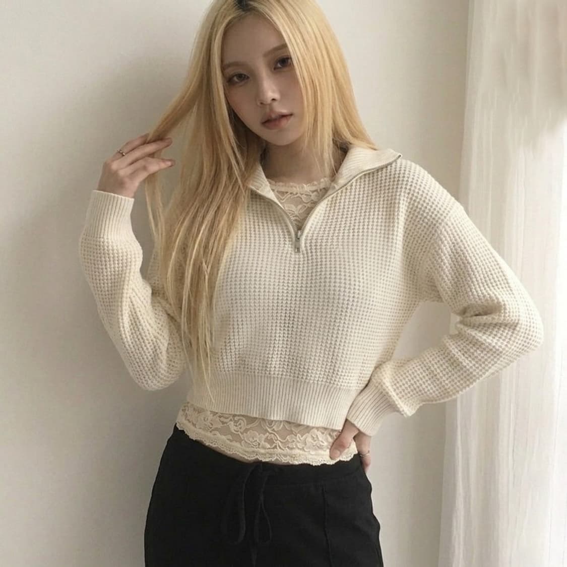 빈티지 봄 니트 반집업 상품이미지1